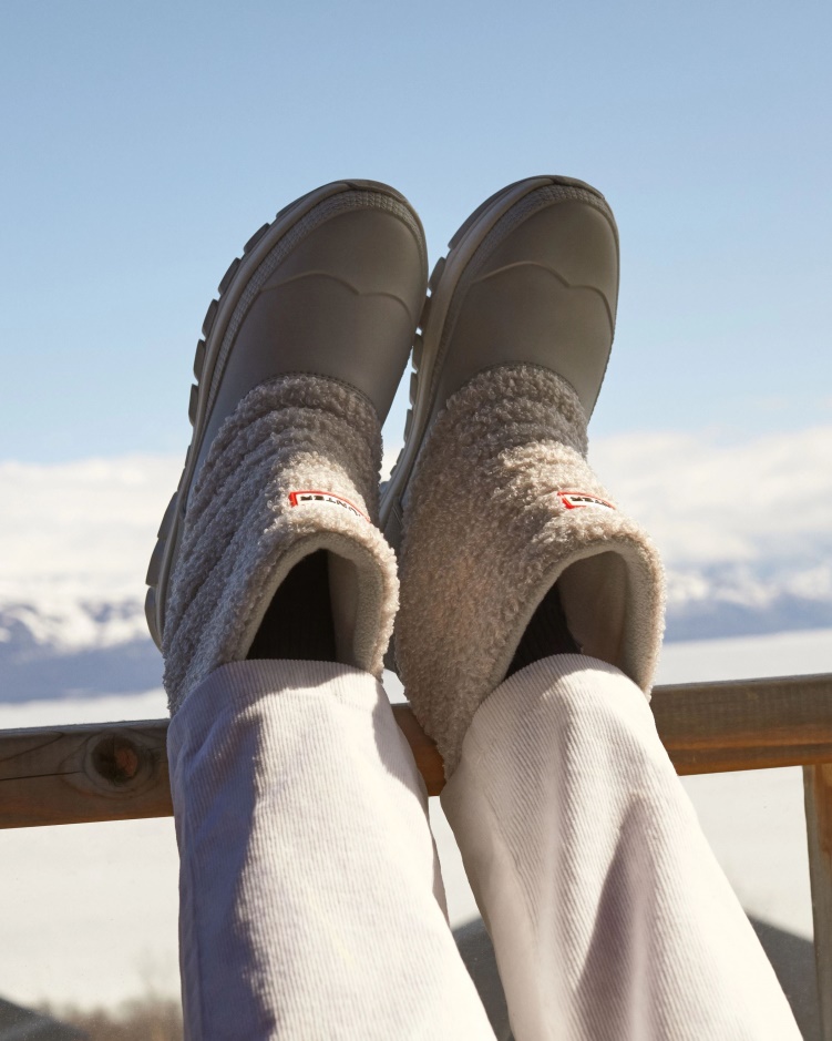 Hunter Geïsoleerde Korte Vegan Shearling Snowboots Voor Dames Frosted Grey